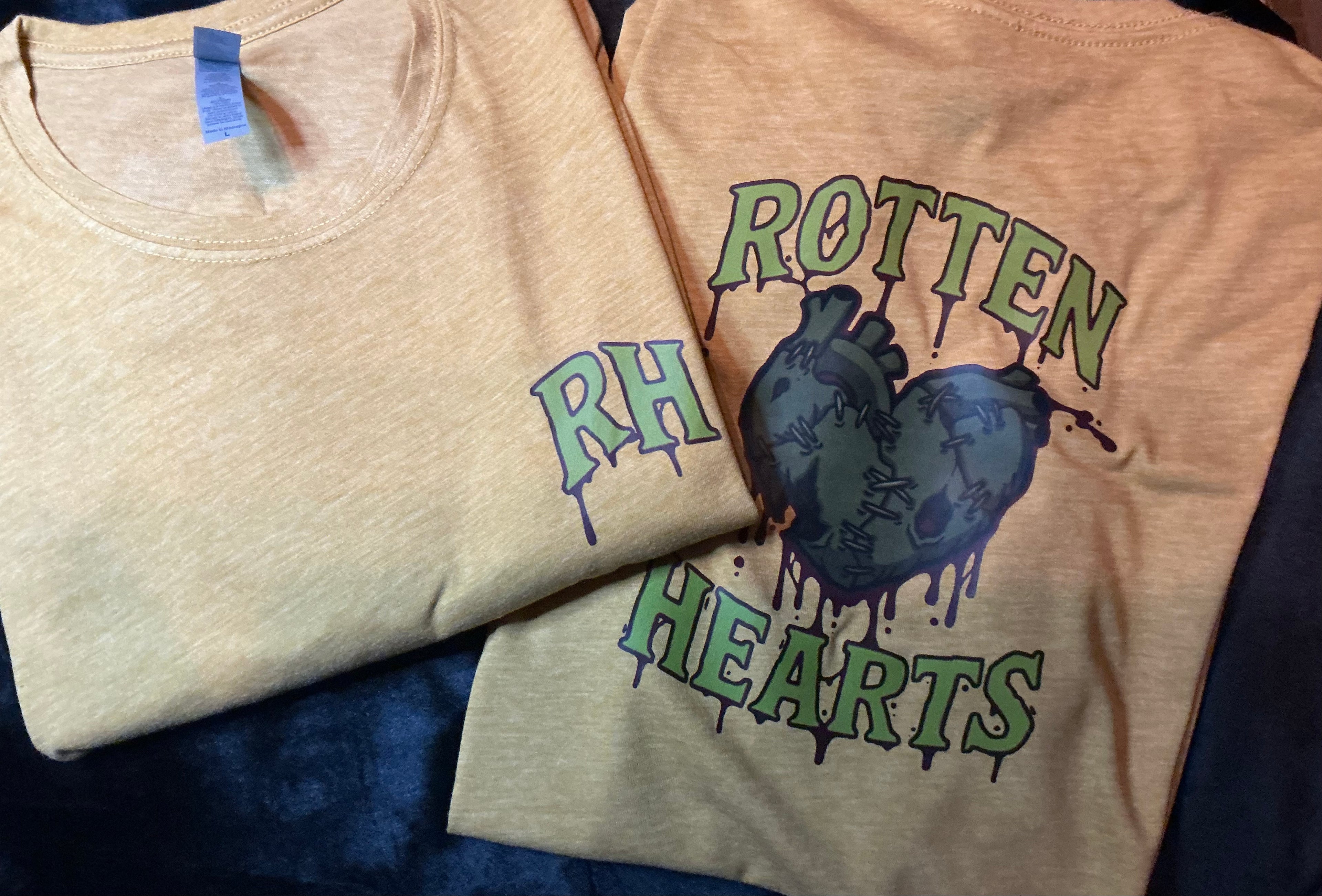 Rotten Rad Tee-💛GOLDIE 💛