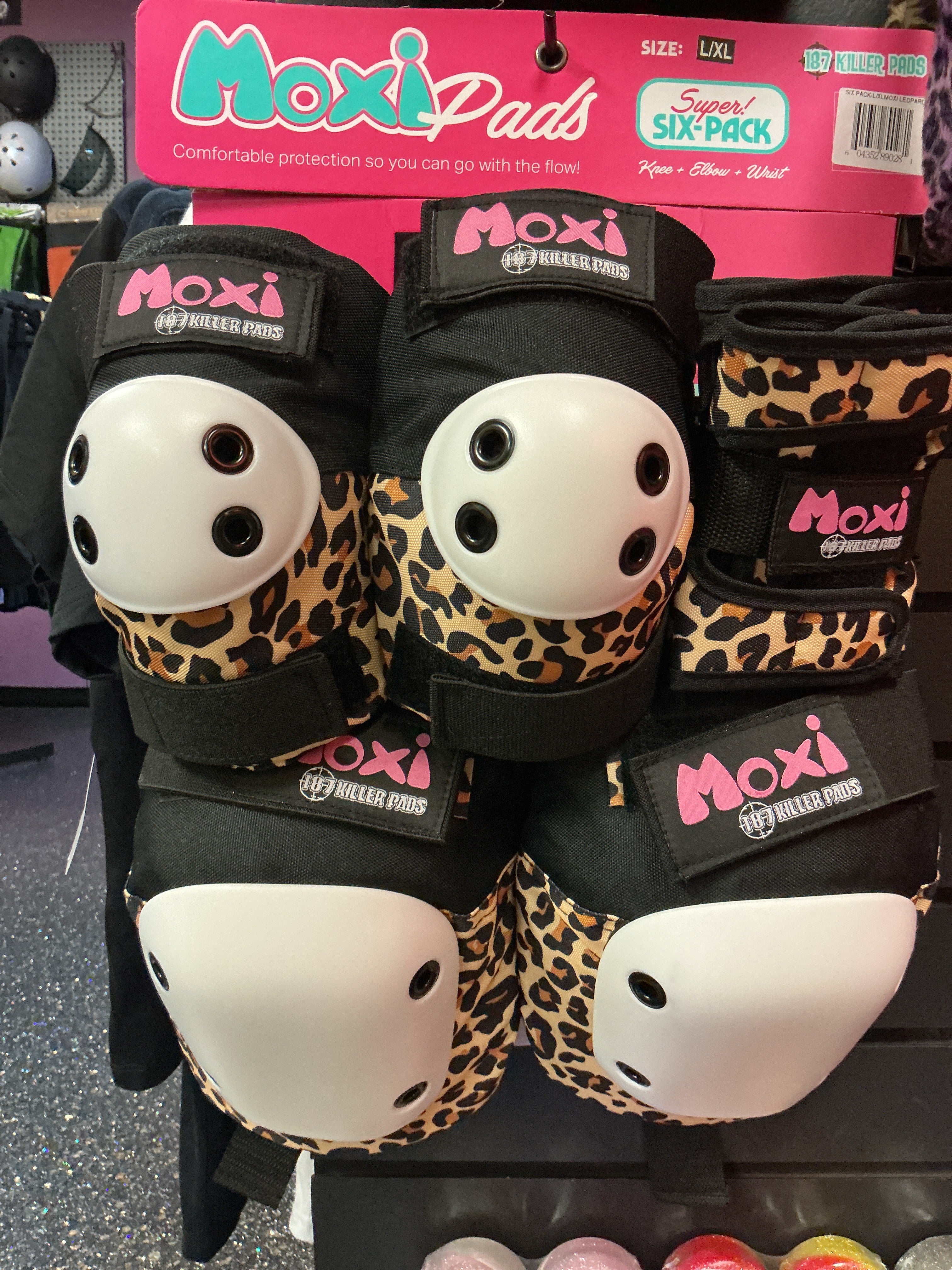Moxi Leopard 6 Pack