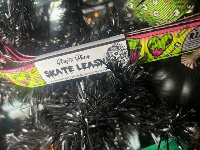 Project Pinup Skate Leash
