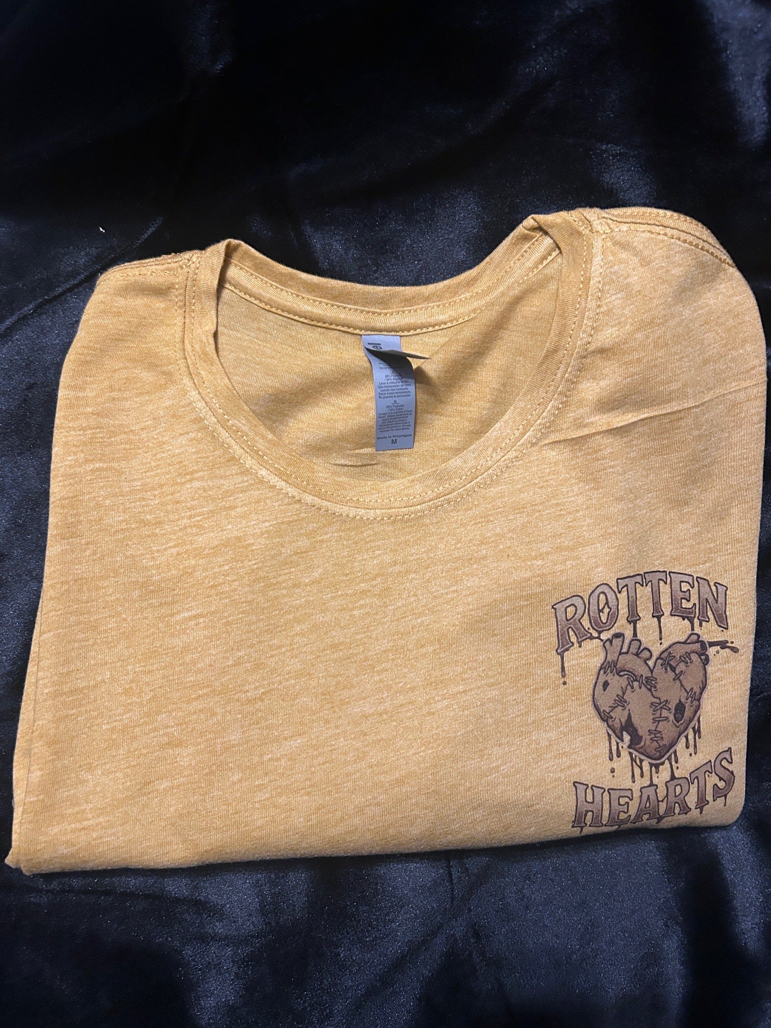 Rotten Rad Tee-💛GOLDIE 💛